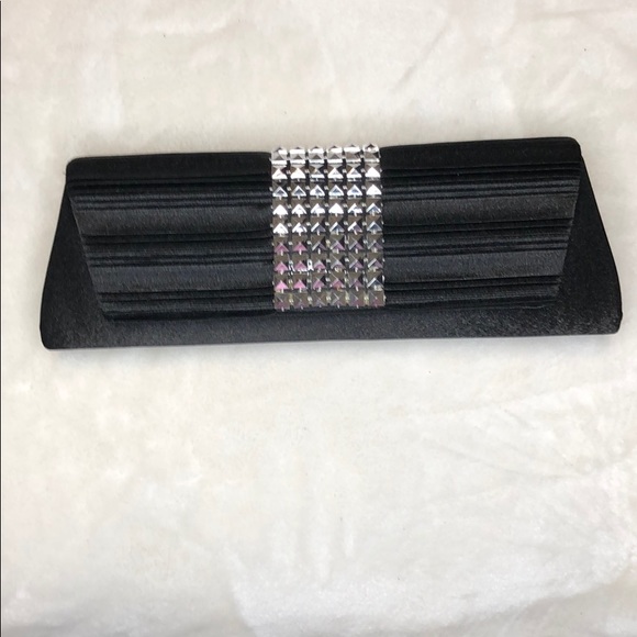 Clutch black with stub wraps around satin fashion - Picture 1 of 8